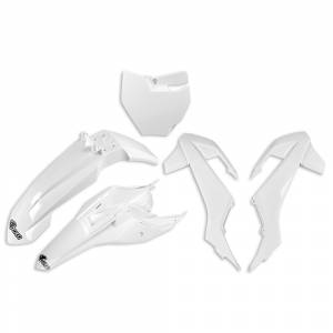 White (041)
